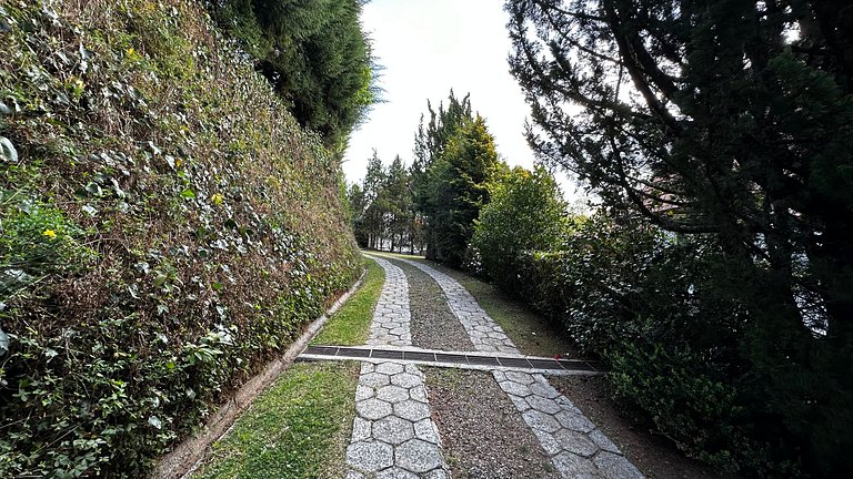 Refúgio Monte Belo nas montanhas