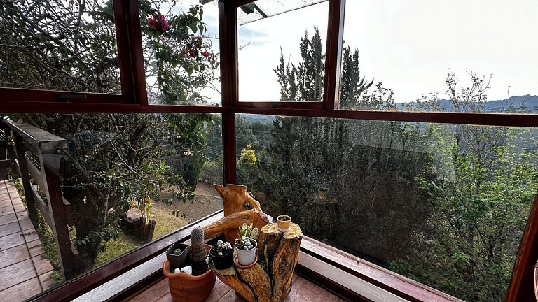 Refúgio Monte Belo nas montanhas