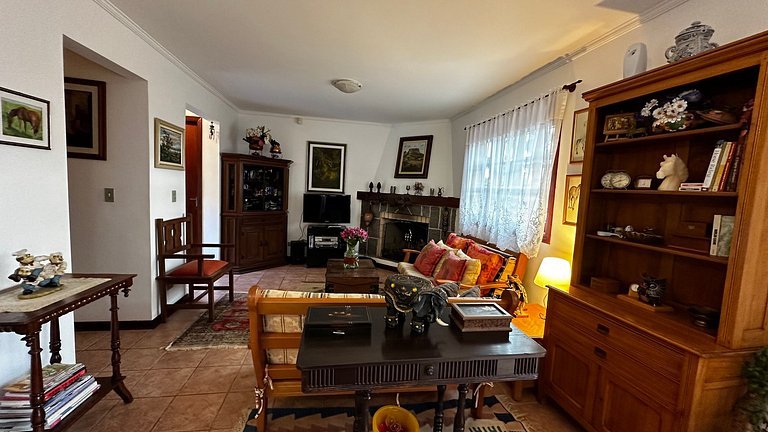 Refúgio Monte Belo nas montanhas