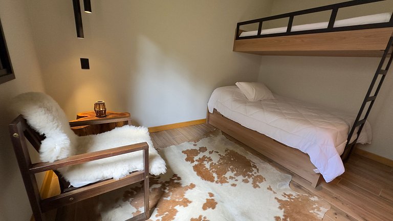 Casa Manacá, moderno meio à natureza